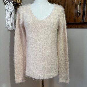 Capezio Soft Fuzzy Sweater Size Small Balletcore Pullover Long Sleeve V-Neck